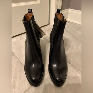 Frye Chelsea Tate Boots